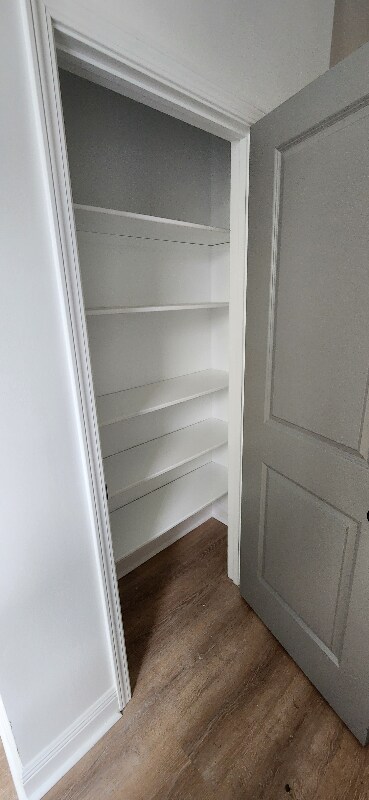 Building Photo - 2431 Franklin Ave