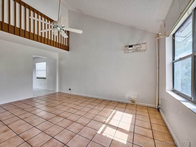 Building Photo - 57 Peachtree Pl