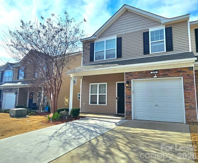 Building Photo - 2534 Madeline Meadow Dr