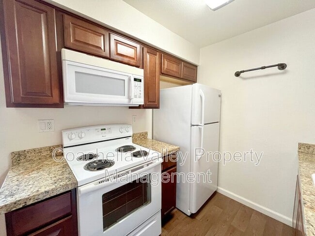 Building Photo - 72694 Eagle Rd