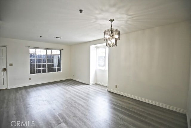 Building Photo - 1211 Huntington Dr