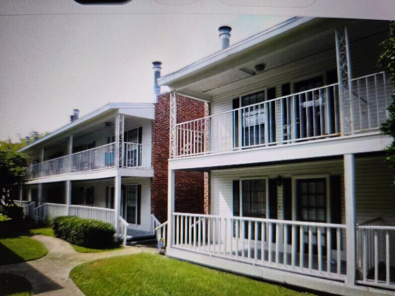 Building Photo - 4356 Stumberg Ln