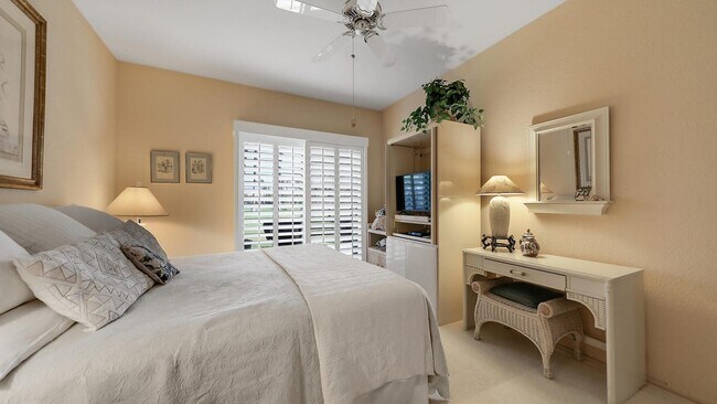Building Photo - 28346 Desert Princess Dr