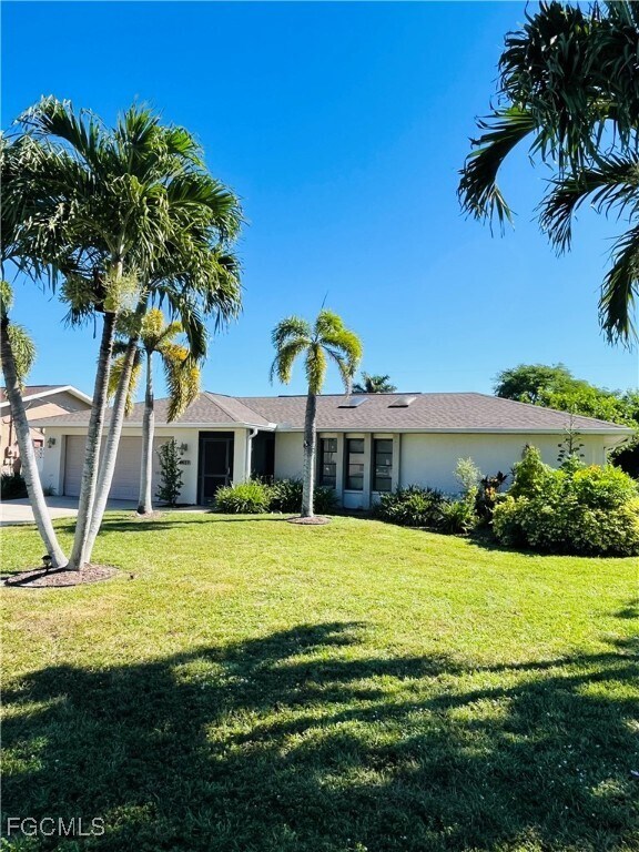 Building Photo - 3019 SE 5th Pl