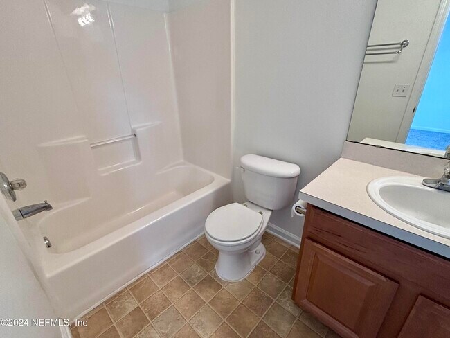 Building Photo - 369 Scrub Jay Dr