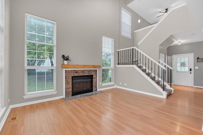 Building Photo - 17867 Braewick Rd
