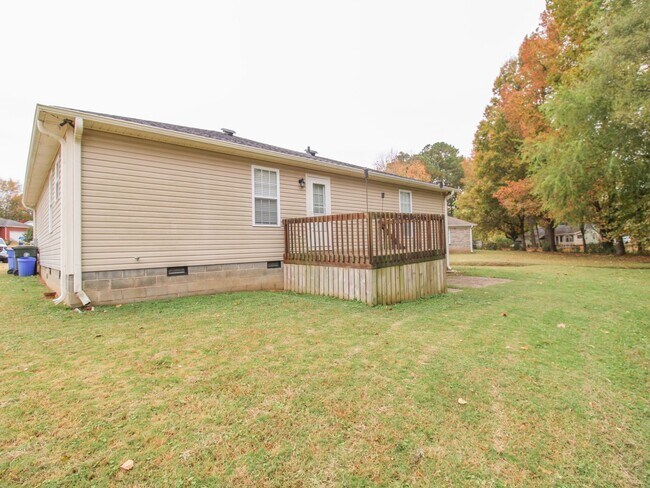 Building Photo - Nice Rental in Athens City!