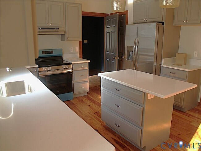 Building Photo - 11950 Union Camp Rd