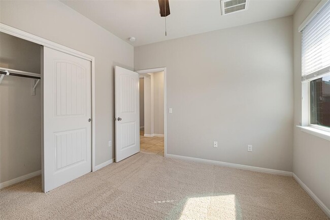 Building Photo - 16424 Vescovo Ln