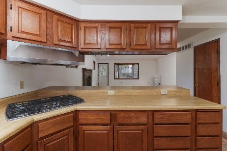 Building Photo - 913 S Linden St