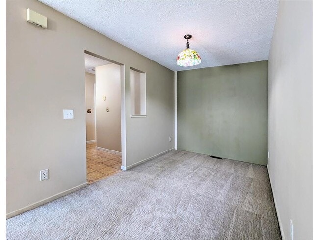 Building Photo - 14260 Empire Ave