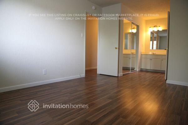 Building Photo - 2936 Rio Grande Dr
