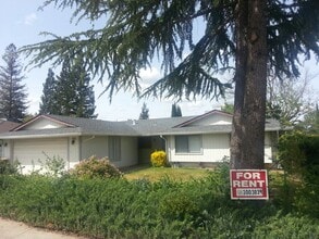 Building Photo - 6965 Amberwick Way