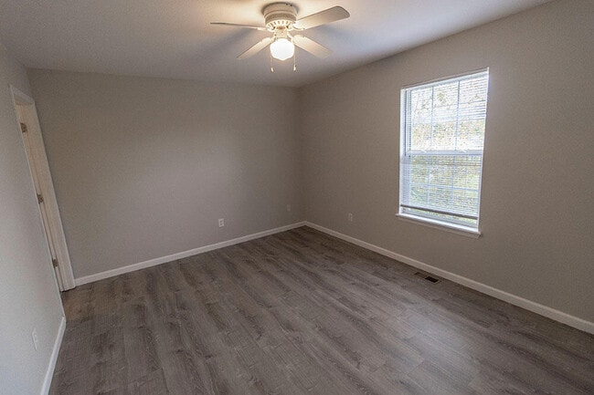 Building Photo - 5810 Canaveral Dr