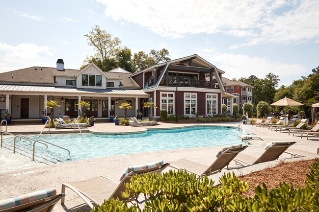 Building Photo - 650 Enterprise Blvd