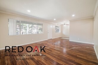 Building Photo - 861 Glencliff St