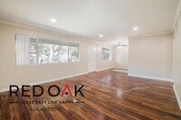 Building Photo - 861 Glencliff St