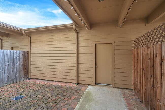 Building Photo - 2738 Misty Heath Ln