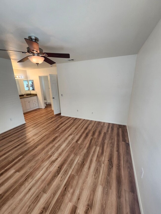 Building Photo - Big backyard with lots of upgrades