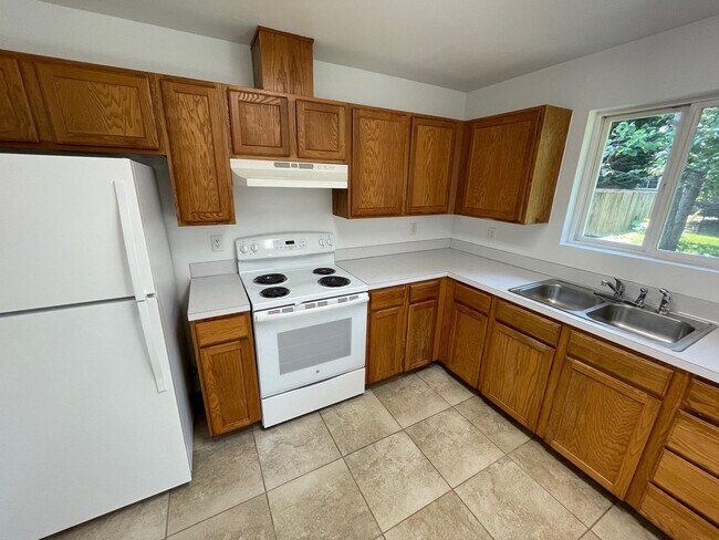 Building Photo - 2415 Forest Park Ln