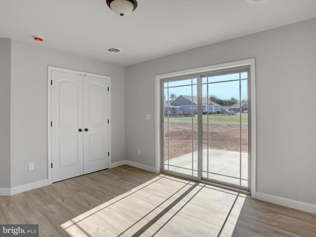 Building Photo - 828 Shadyside Dr