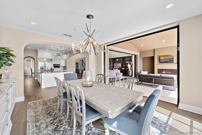 Building Photo - 14748 Valle Del Sur Ct