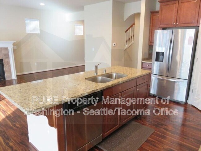 Building Photo - 7920 164th St E