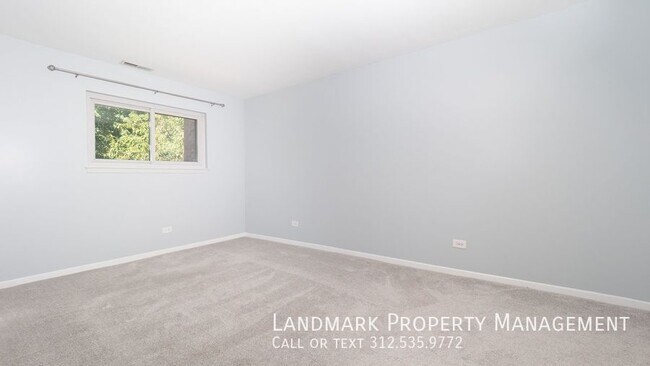Building Photo - 2250 Abbeywood Dr