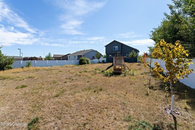 Building Photo - 4 Bedrooms, 3.5 Bathrooms, 2 Car Garage Home Fore Rent In Remington Estates