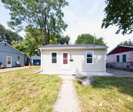 Building Photo - 2 Bedroom with Bonus Room Near Fairgrounds
