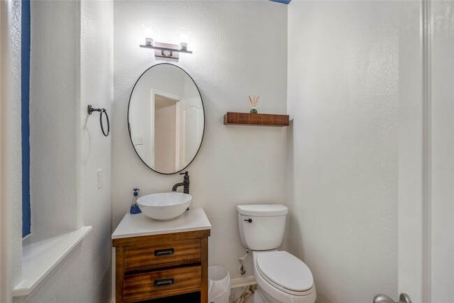 Building Photo - 17603 Fall River Pass Ct