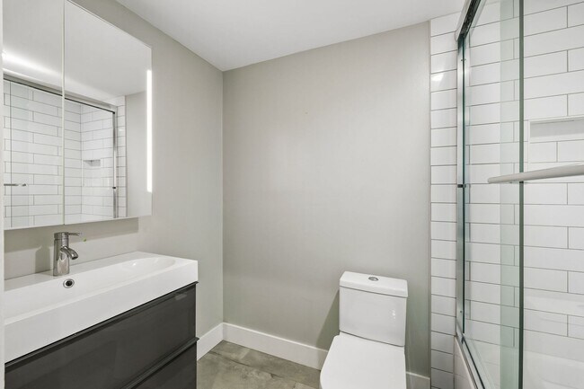 Building Photo - Secret Oasis in East Nashville - FOR LEASE