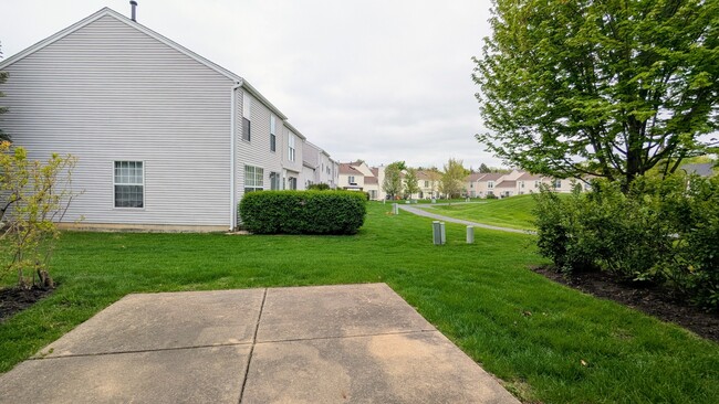 Building Photo - 76 Marion Ln