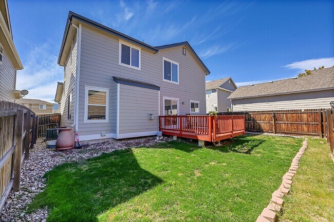 Building Photo - $2,540.95, 4 bed, 3.5 bath Home in Co Springs with Fenced in Yard and Finished Basement!