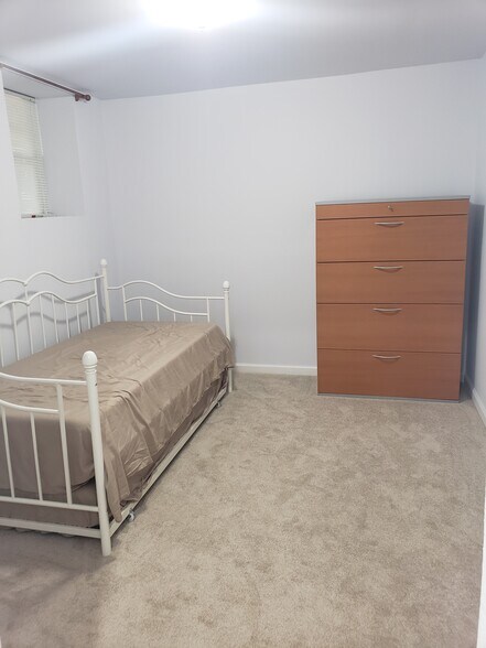 Building Photo - 7508 Tarpley Dr