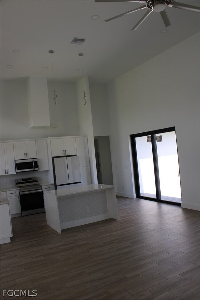 Building Photo - 4607 NW 31st Terrace