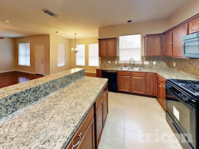 Building Photo - 410 Crosby Village Dr