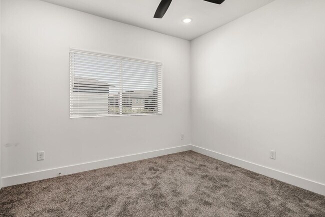 Building Photo - 3002 Alpha Wolf Ct