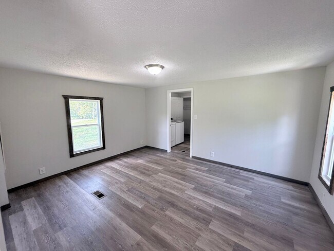 Building Photo - 3545 Fords Mill Rd