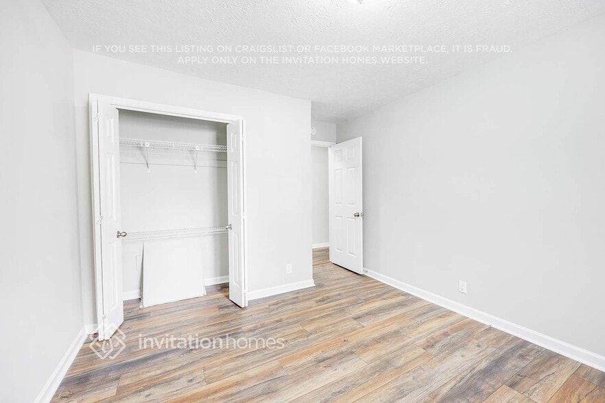 Building Photo - 108 Redondo Ct S