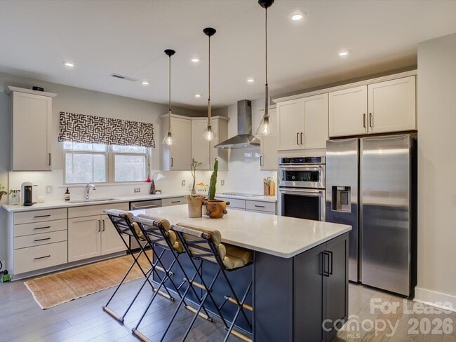 Building Photo - 11015 Stetler St