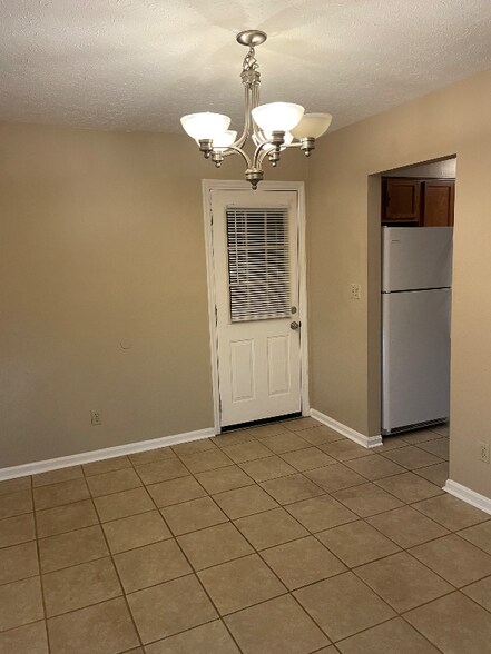 Building Photo - 8310 Damascus Cir