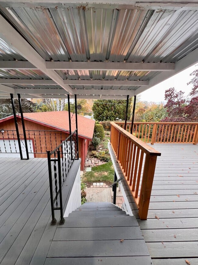 Building Photo - Non-Refundable & Security Deposit Total: $...