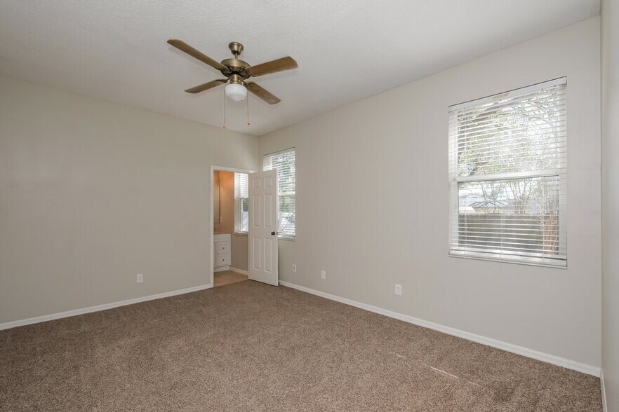 Building Photo - 11507 Wellman Dr