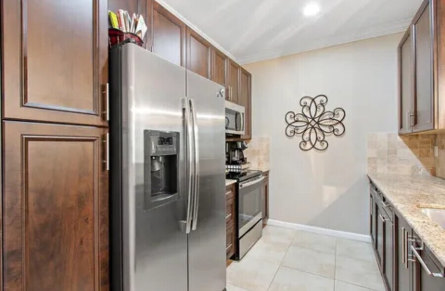 Building Photo - 5915 Monterra Club Dr