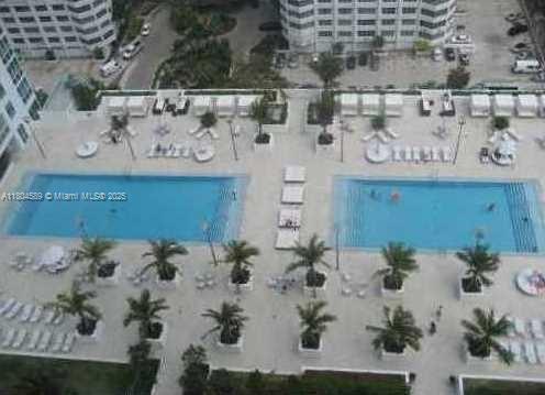 Building Photo - 951 Brickell Ave