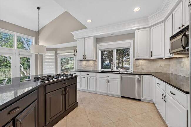 Building Photo - 11316 Ridge Mist Terrace