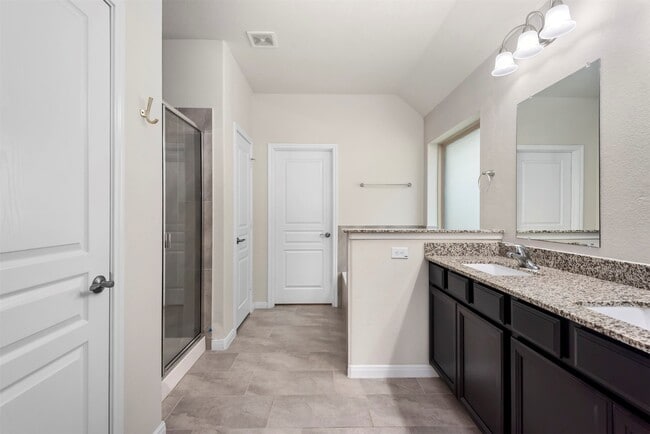 Building Photo - 15706 Summer Maple Trl