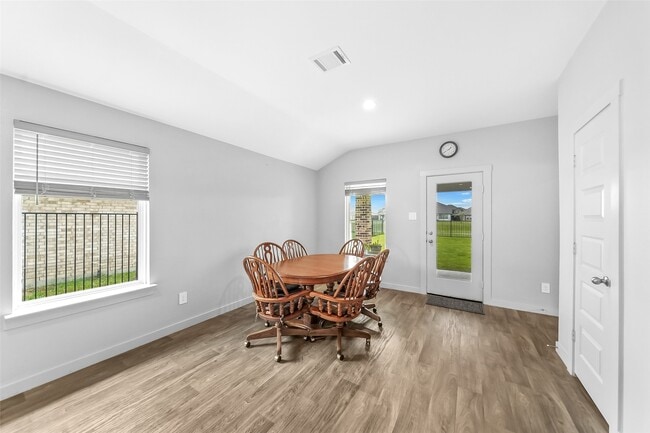 Building Photo - 1514 Truckee River Dr