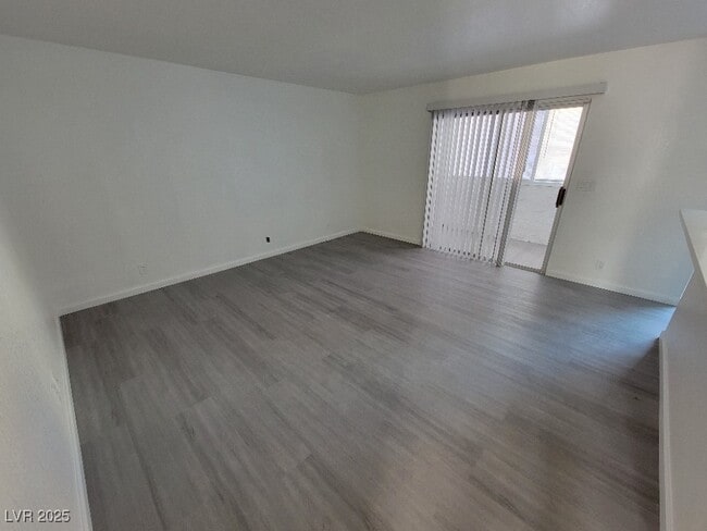 Building Photo - 2771 S Mountain Vista St